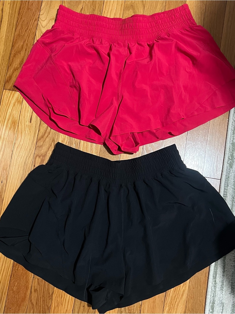 Lululemon Shake it out shorts bundle pink and black L